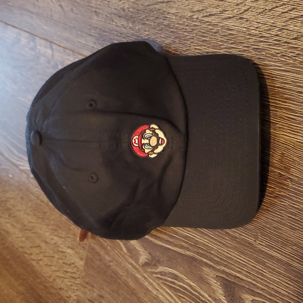 Nintendo Super Mario Adjustable Cap Hat - New